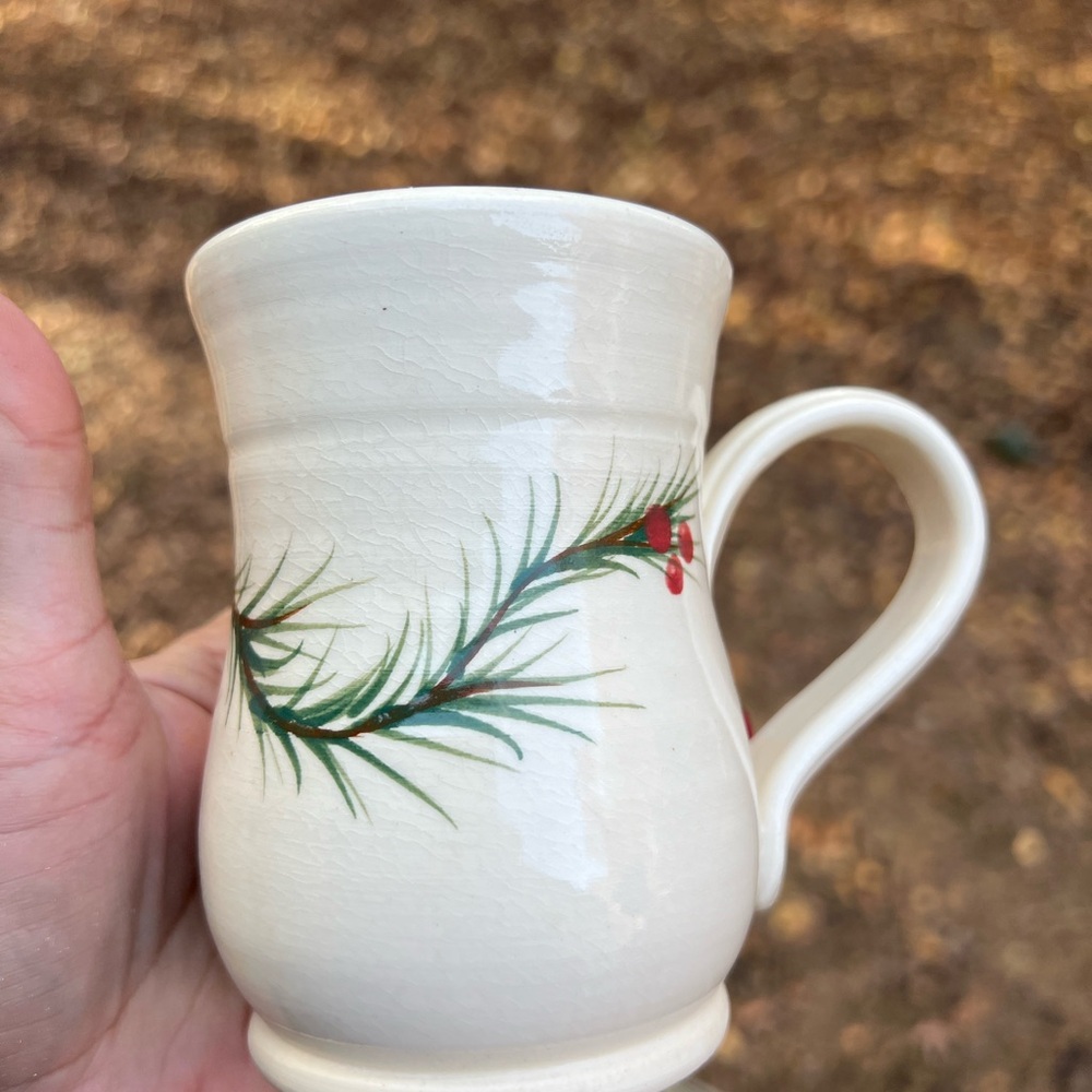 Mill Creek Stoneware Small Garland Berry Pottery Mug - Picture 2 of 6